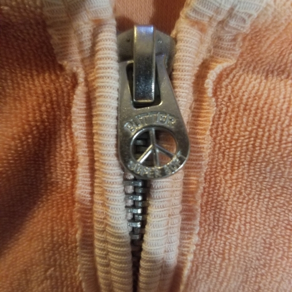 Jumper in nectarine color short sleeve with hood - Picture 7 of 10